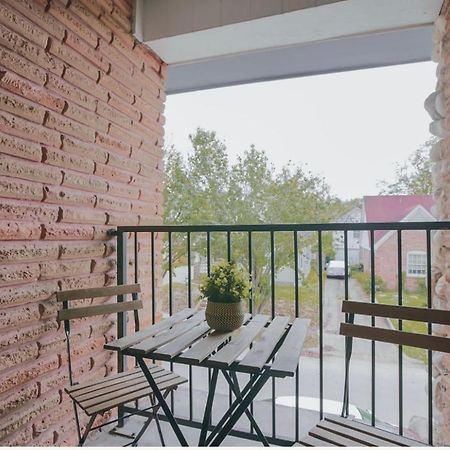 Enticing 1Br Apartment In The Heart Of The Heights ฮูสตัน ภายนอก รูปภาพ