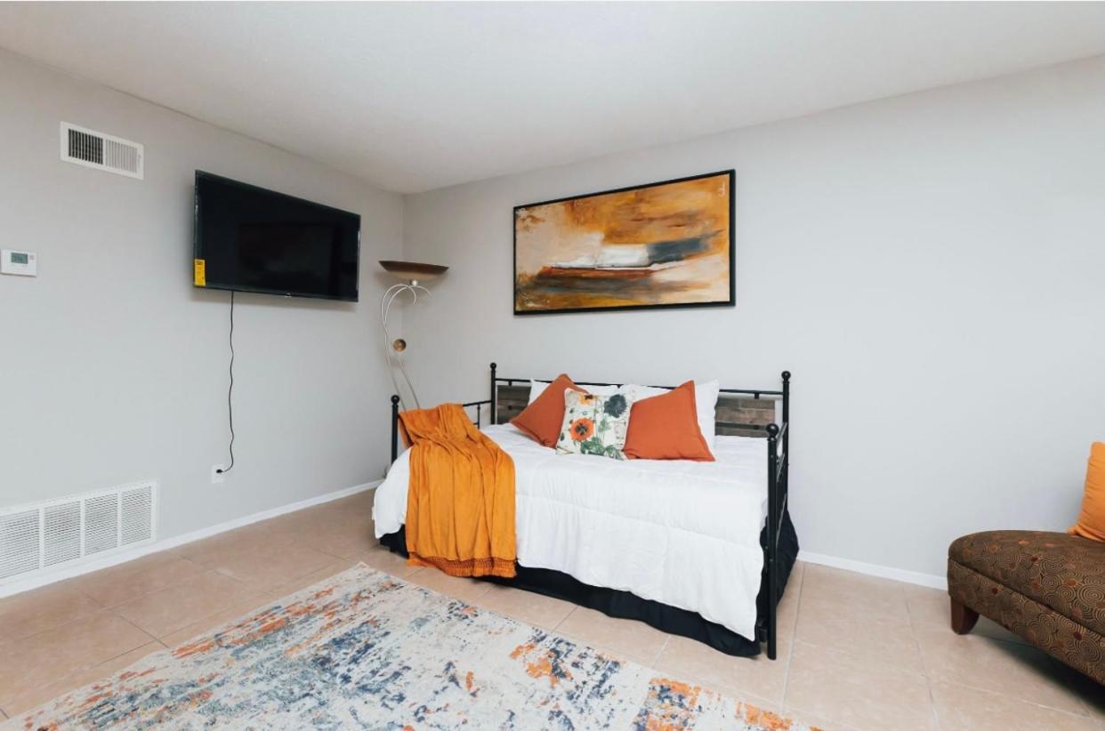 Enticing 1Br Apartment In The Heart Of The Heights ฮูสตัน ภายนอก รูปภาพ